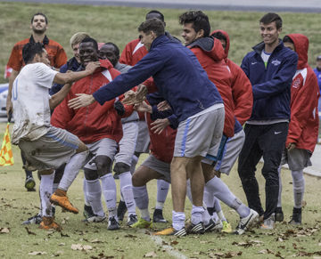 Ted Howell D4-236.jpg