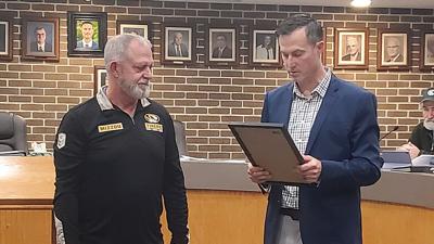 Crystal City Mayor Mike Osher, right, declared Dec. 3, 2025, as Dr. Thomas “Butch” Jones Day at the Dec. 15 Crystal City Council meeting.