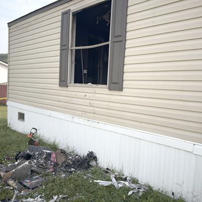 Byrnes Mill teen seriously hurt in mobile home fire