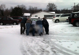 Full-service newspaper staff 