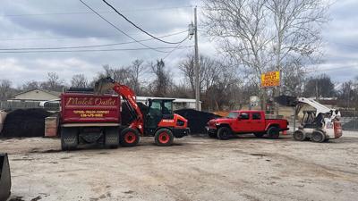The Mulch Outlet of Pevely has been selling recycled mulch, decorative stone, compost and topsoil in bulk and in bags since 2004.