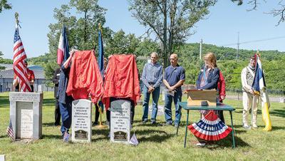 The Louisiana Purchase chapter of the Daughters of the American Revolution on May 9 unveiled memorial headstones for two Revolutionary War veterans buried in Jefferson County.