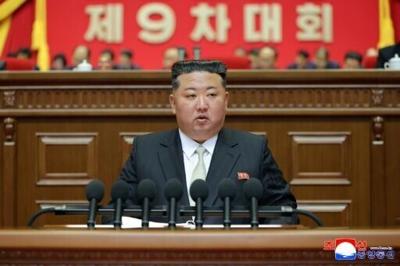 North Korea fired about 10 ballistic missiles toward the sea of Japan Saturday, Seoul's Joint Chiefs of Staff (JCS) said