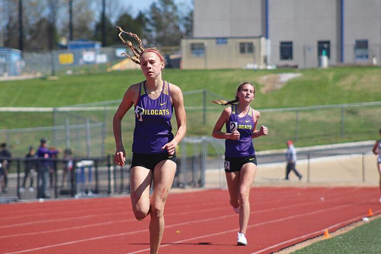 Haley Meek, Claire McKinnon