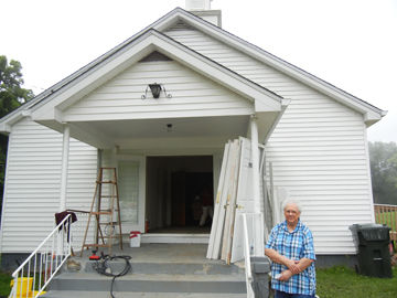 Lebanon Baptist Church member Aline Spence