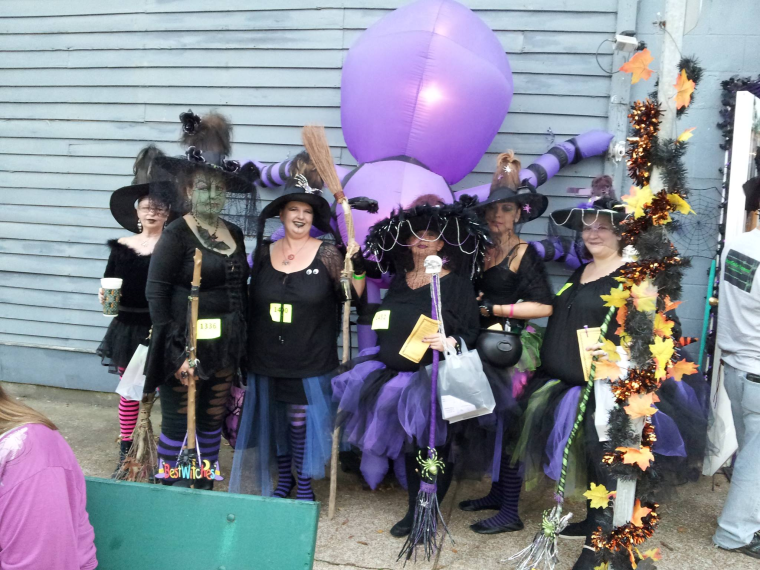 Kimmswick Witches Night Out attracts 2,000 witches Good News