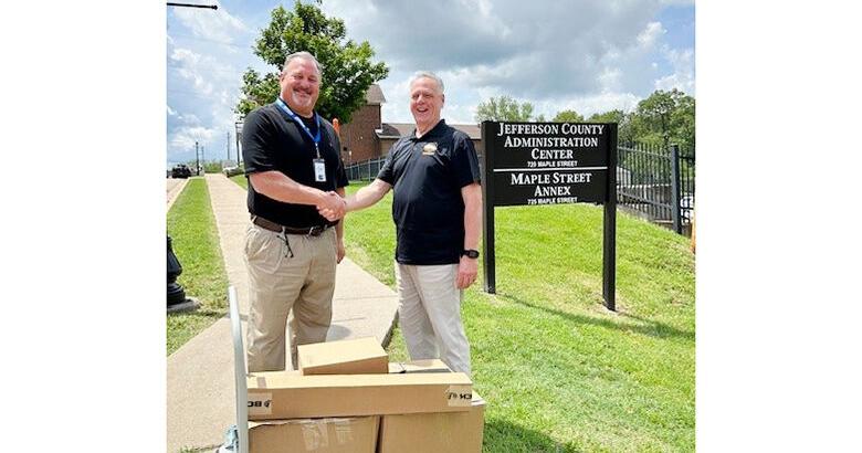 Entrepreneur donates lightning monitoring system to county - Vimarsana News