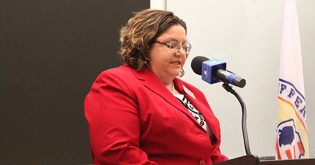 Riebold narrowly wins GOP race for clerk