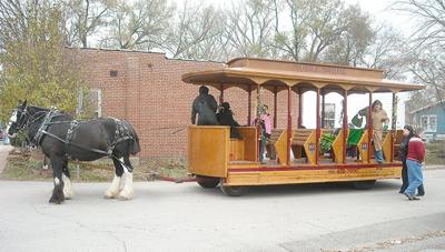 kimmswick trolley.JPG