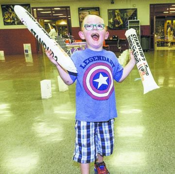 Ted Howell D4-17.jpg