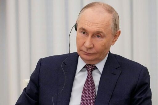 Russia's President Vladimir Putin has ordered a ceasefire in the country's war with Ukraine