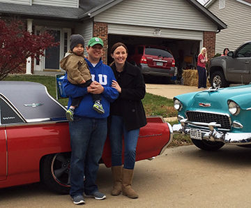 Hyway Rockers Car Club donates to Arnold family