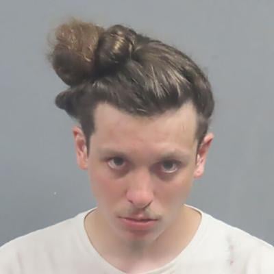 De Soto man charged for allegedly fleeing from Pevely Police officer