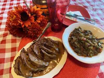 Bavarian Beef Roast with Gravy, Festive Green Beans