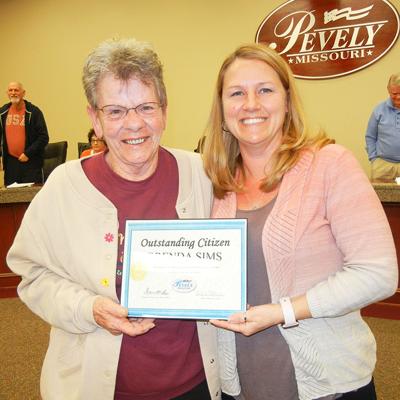 Brenda Sims gets Pevely Outstanding Citizen Award
