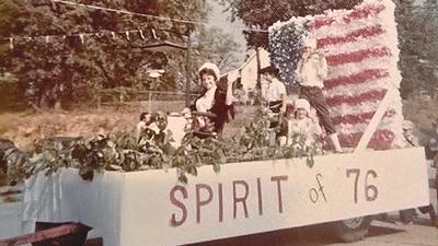 The Wednesday Club entered a float in the 1976 American Bicentennial parade held in Eureka.