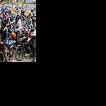 Back to work for Bangladesh migrants as Mideast war grinds on