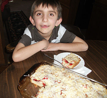 Easy Cherry Coffee Cake