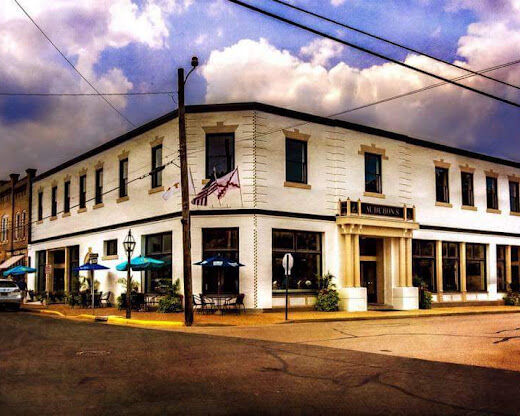 Gibson's Audubon's Hotel Restaurant & Bar 2