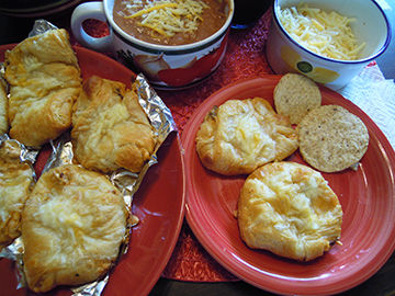 Taco-Stuffed Cheese Rolls