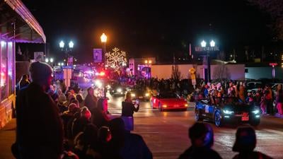 The 2019 Twin City Area Chamber of Commerce Christmas Parade