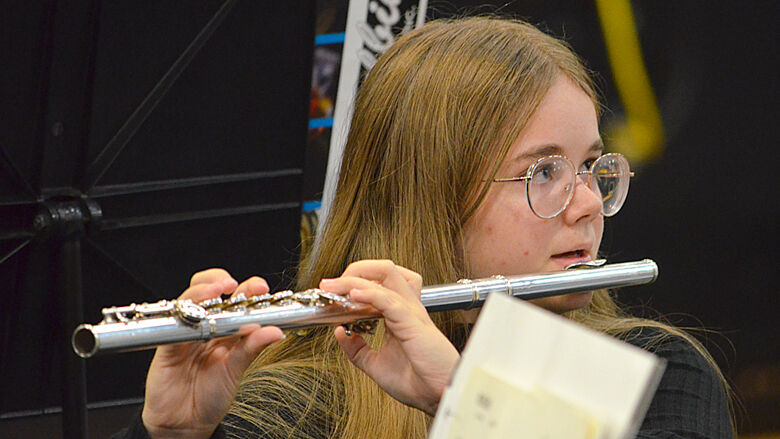 festus bands 3 (13).JPG