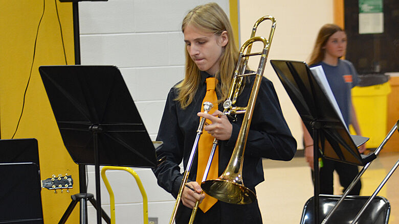 festus bands 3 (16).JPG