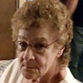 JoAnn Johnston, 82, Farmington