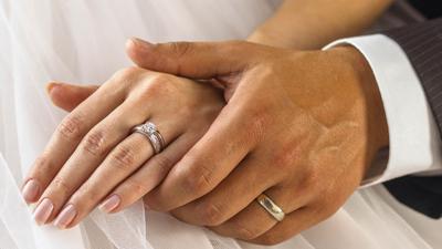 marriage hands rings