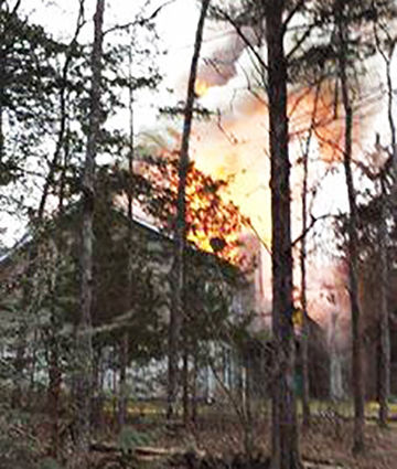 Fire at home in Sommerset Subdivision in rural De Soto
