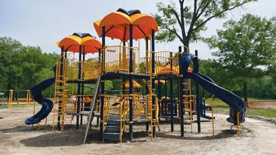 Arnold City Park playground