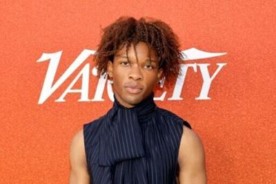 D4vd shot to fame in 2022 when his 'Romantic Homicide' became a breakout hit on TikTok