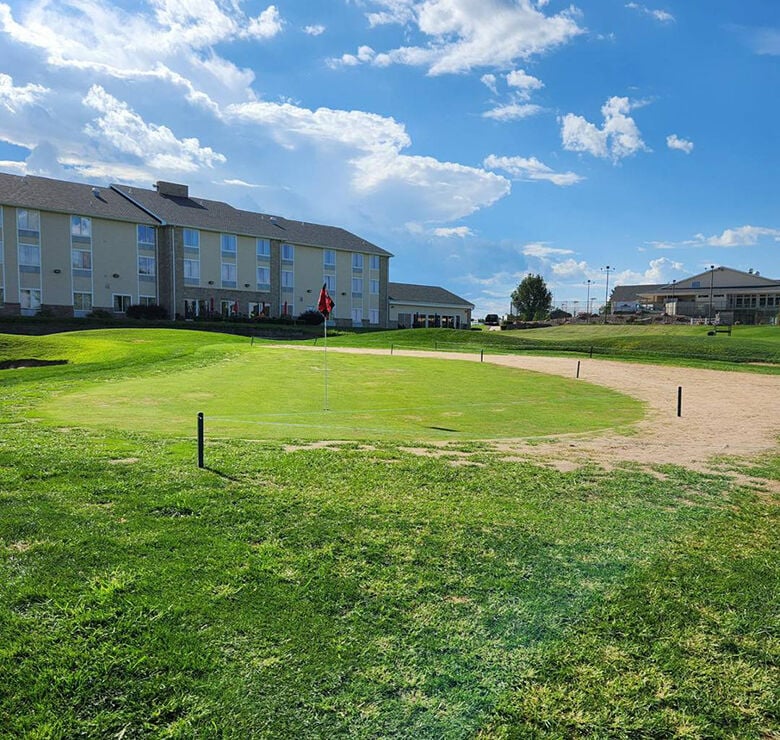 Crown Pointe Golf Club & Resort 1 - Outdoor Guide