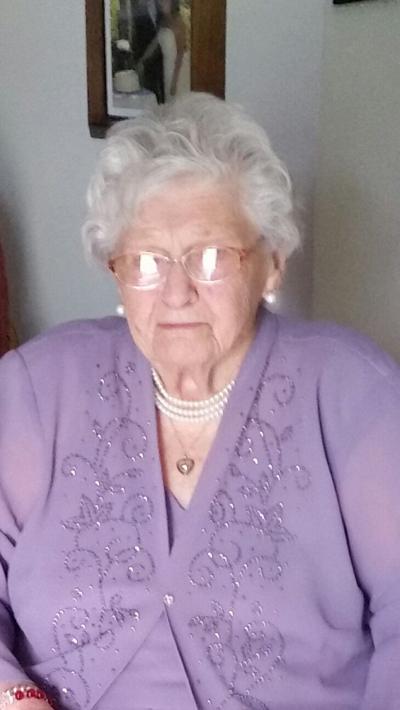 Dierkes, Pauline.jpg