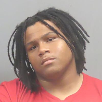 Crystal City man allegedly attacks man, tries to steal pickup