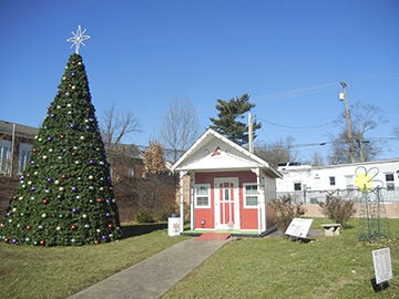 Festus Santa House