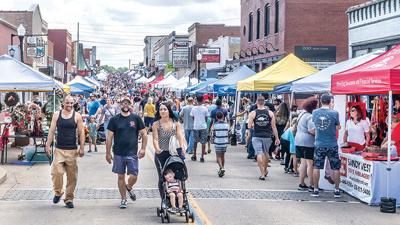 Thousands of people strolled Main Street in Festus and Bailey Road in Crystal City during Twin City Days’ craft show and classic car show.