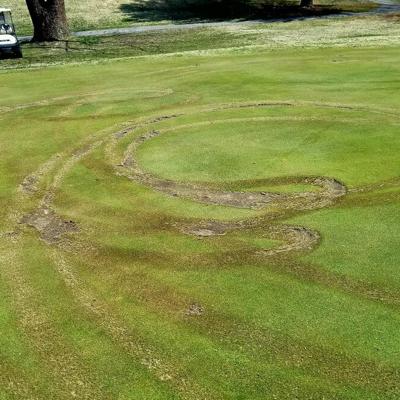 Fore Honor Golf & Event Center at Deer Creek USA in House Springs