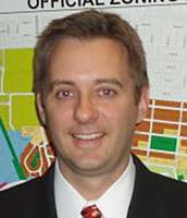 Arnold names next city administrator