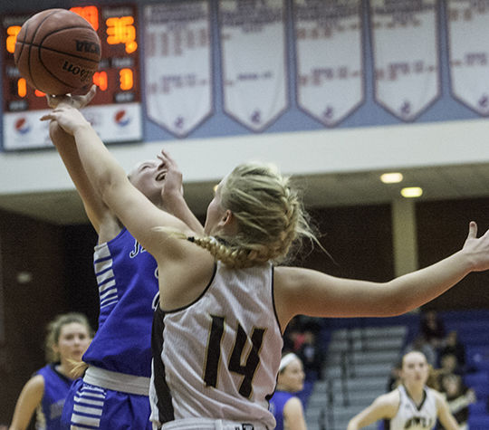 Ted Howell D4-62.jpg