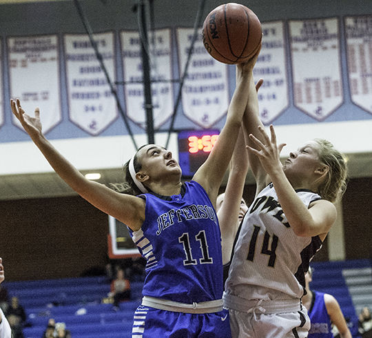 Ted Howell D4-69.jpg