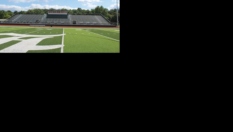 The De Soto High School Dragons varsity football team will face the Fredericktown High School Blackcats.