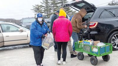 Hillsboro food pantry volunteers