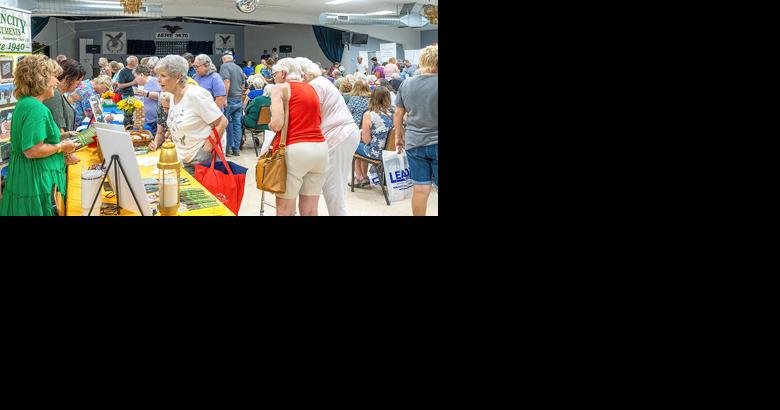 Arnold Senior Expo draws huge crowd to Eagles venue | Local News - Vimarsana News