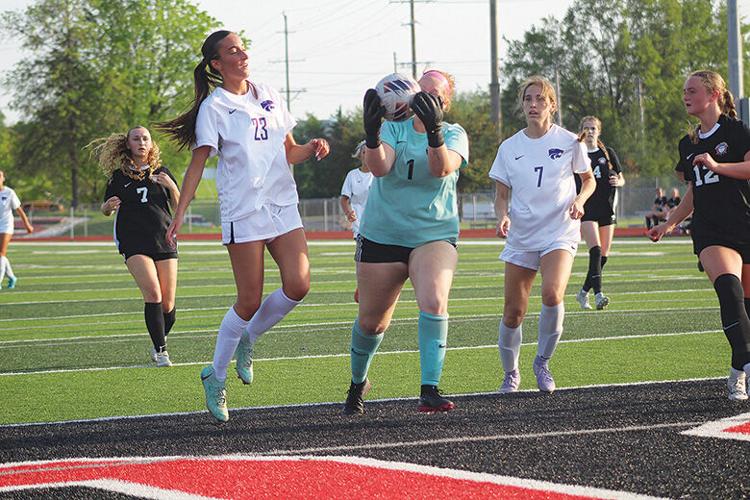 Sarah Floyd, Caroline Conley