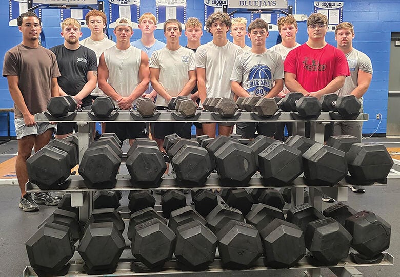 FOOTBALL PREVIEW: Jefferson hosts Windsor in first gridiron meeting