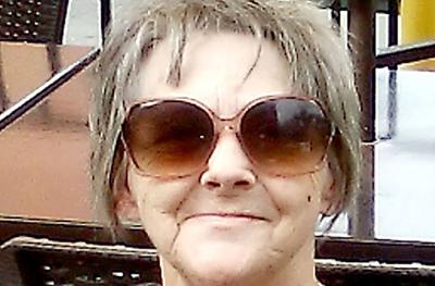 Glenda “Sue” (Glore) Smith, 71, De Soto