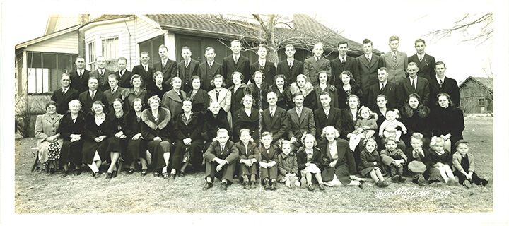 This photo was taken in February 1939 at the 87th birthday celebration for Meta Louise (Dittmer) Linhorst