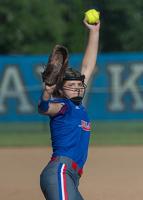 Hillsboro softball team reaches quarterfinals for first time since 1999