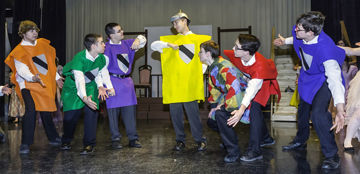 Ted Howell D4-15.jpg